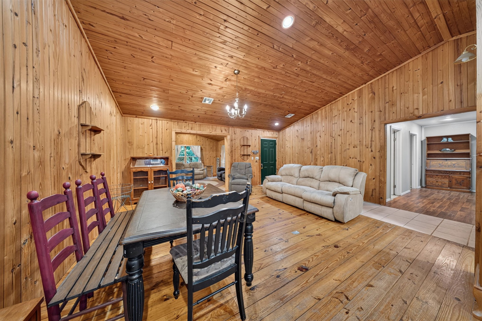 11725 S 437 Road Locust Grove OK 74352
