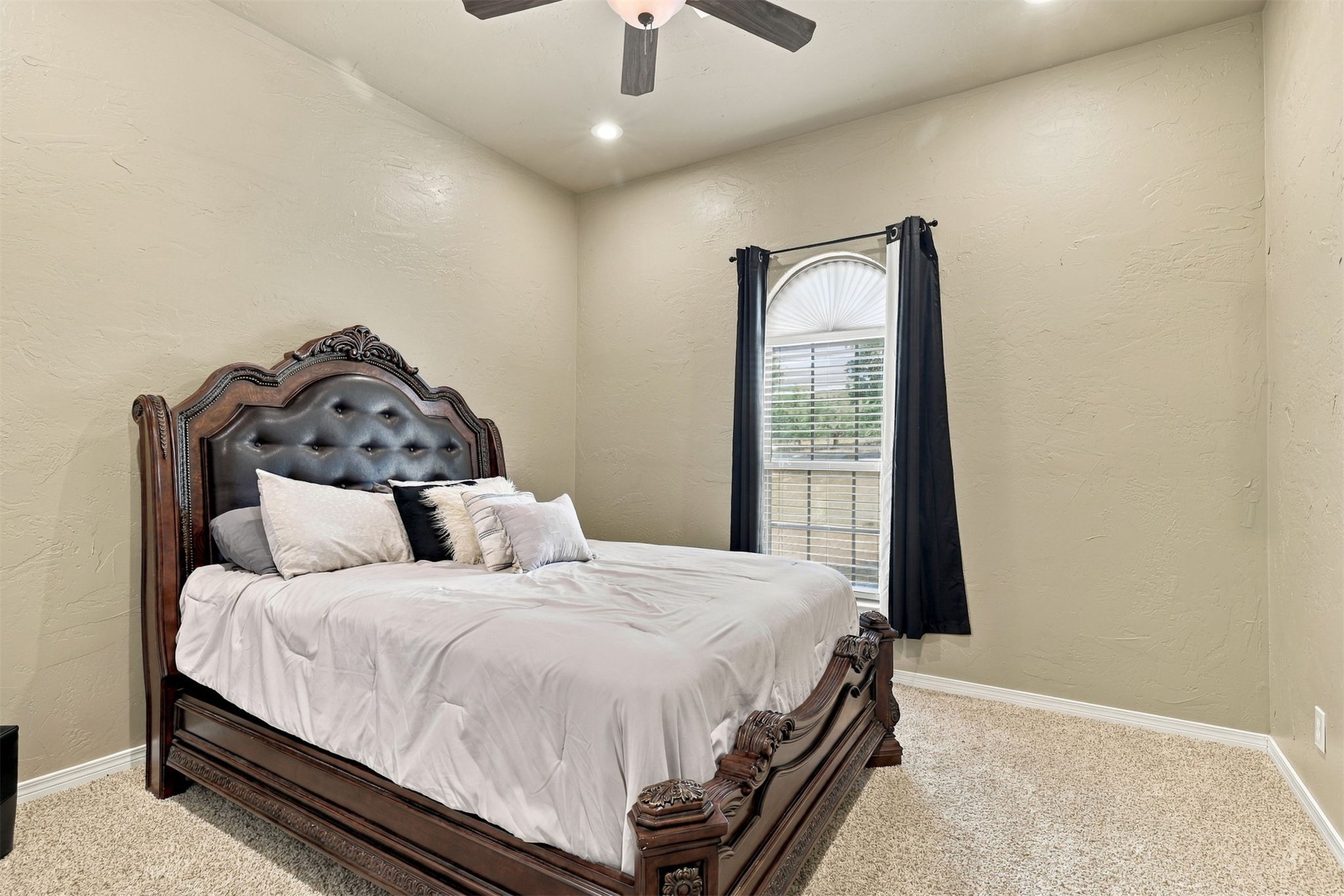 2355 Bryan Durant OK 74701
