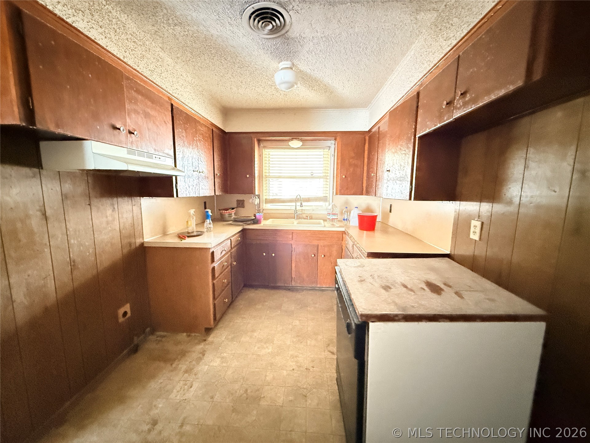4825 S Lawton Avenue Tulsa OK 74107