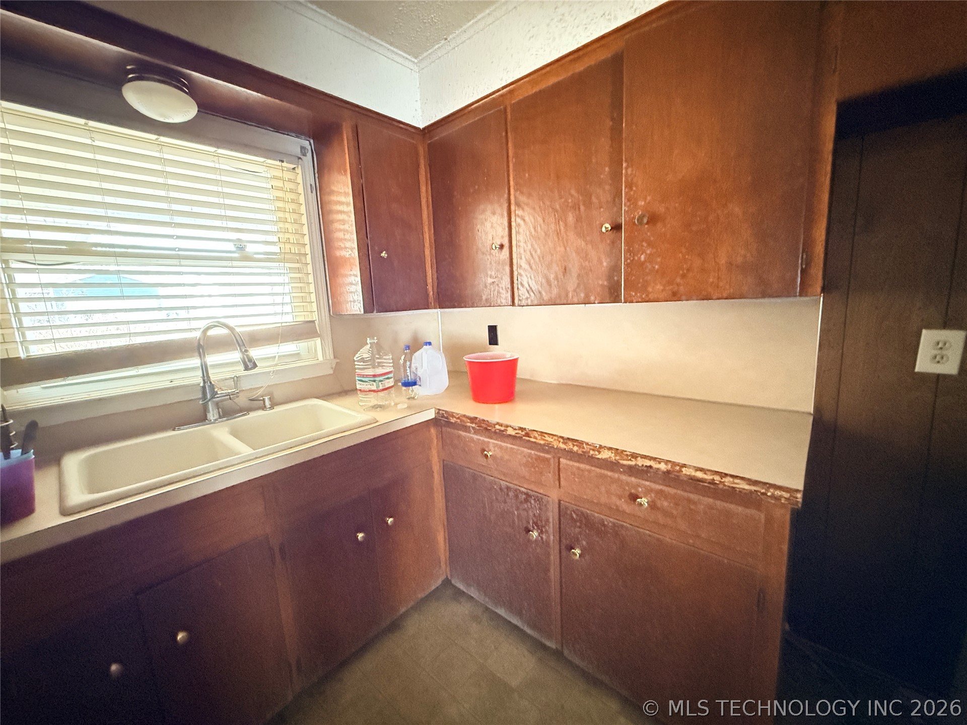 4825 S Lawton Avenue Tulsa OK 74107
