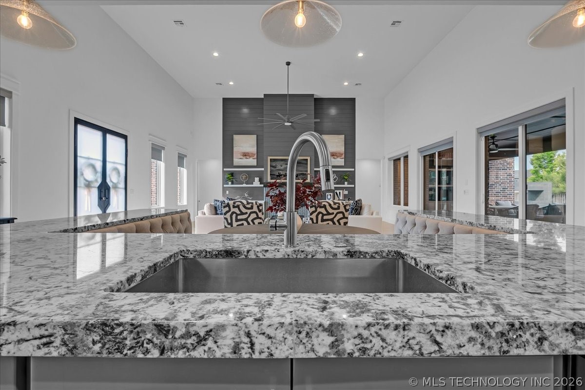 6909 E 128th Circle S Bixby OK 74008