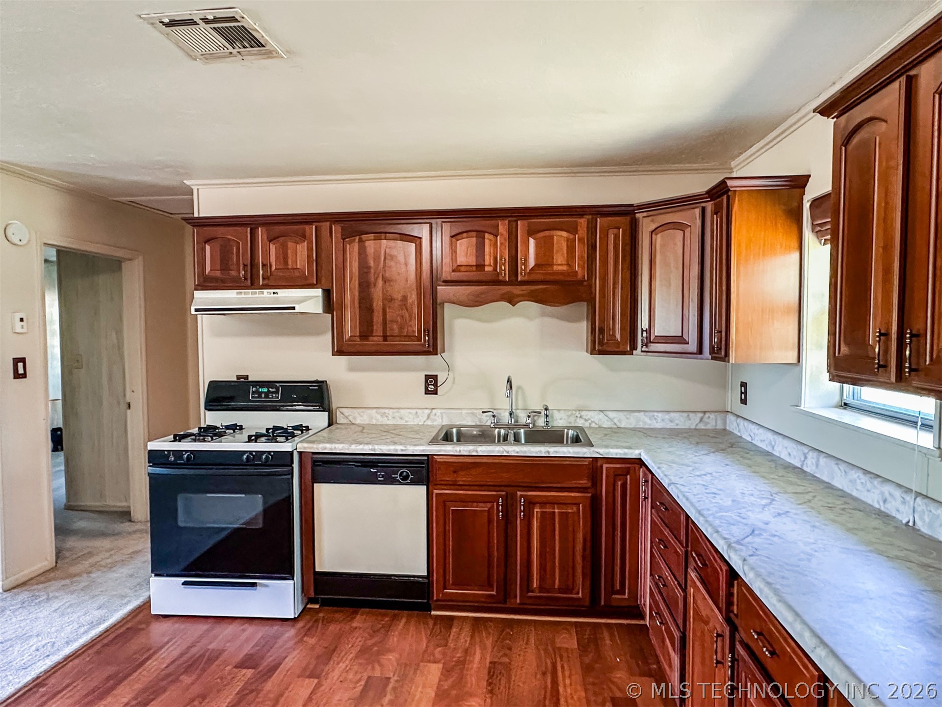 109948 S 4155 Road Checotah OK 74426
