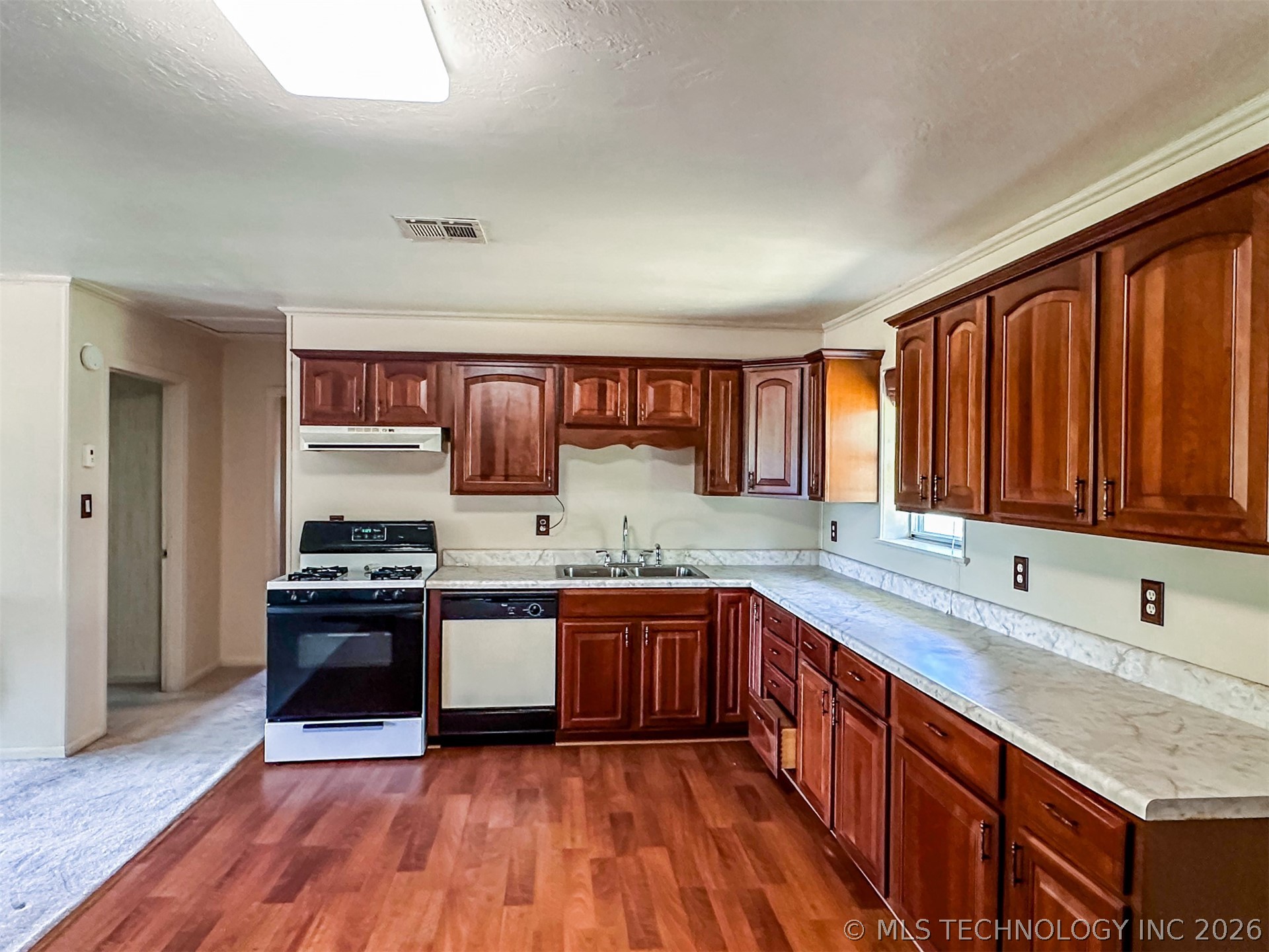 109948 S 4155 Road Checotah OK 74426