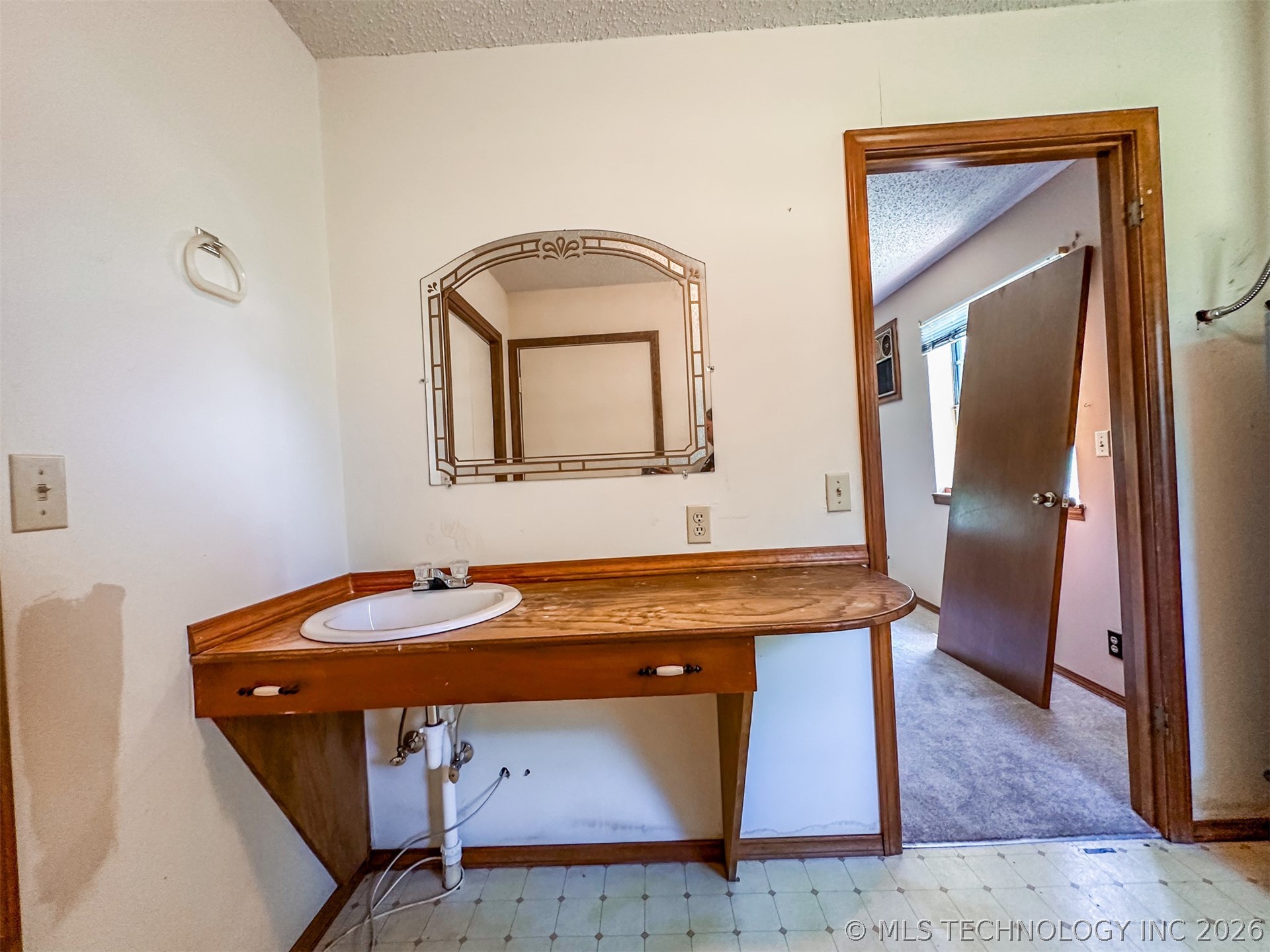 109948 S 4155 Road Checotah OK 74426