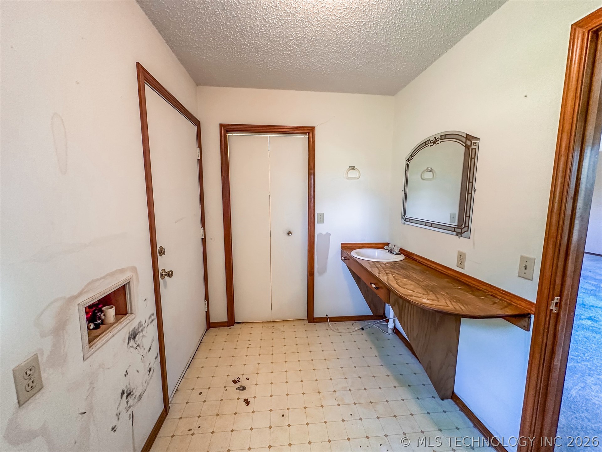 109948 S 4155 Road Checotah OK 74426