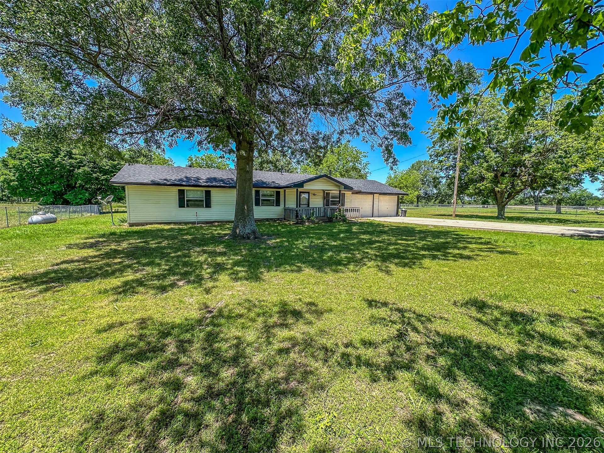 109948 S 4155 Road Checotah OK 74426