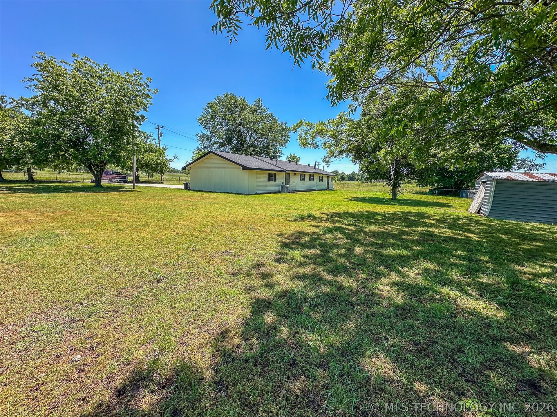 109948 S 4155 Road Checotah OK 74426
