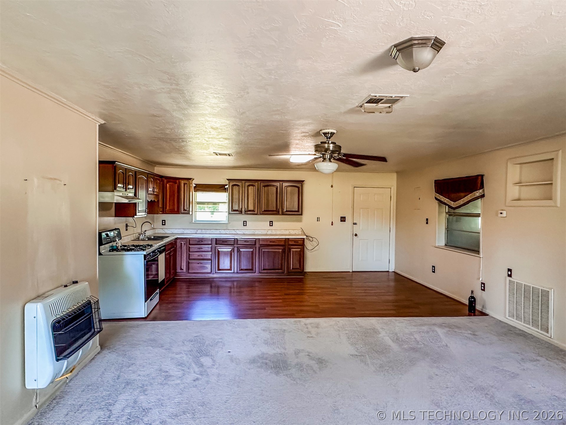 109948 S 4155 Road Checotah OK 74426