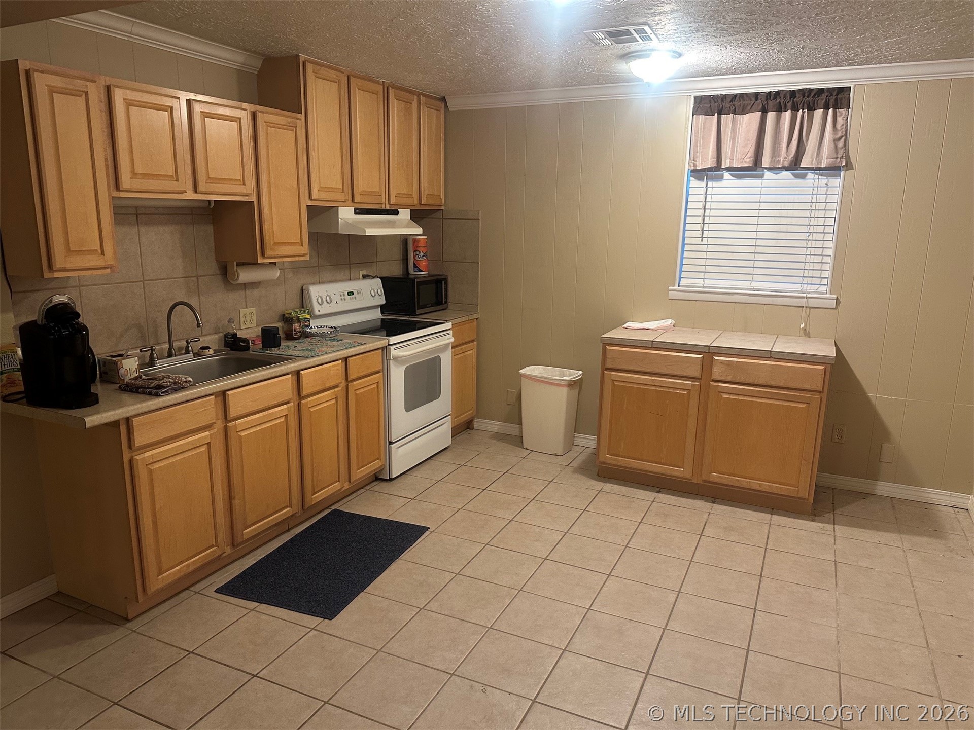 619 Pruitt Ada OK 74820