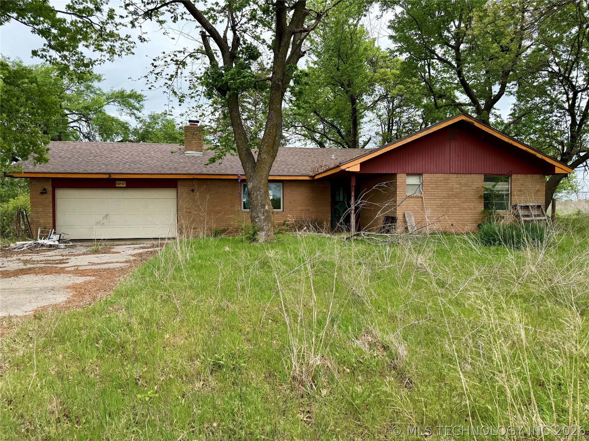 1214 Vinson Allen OK 74825