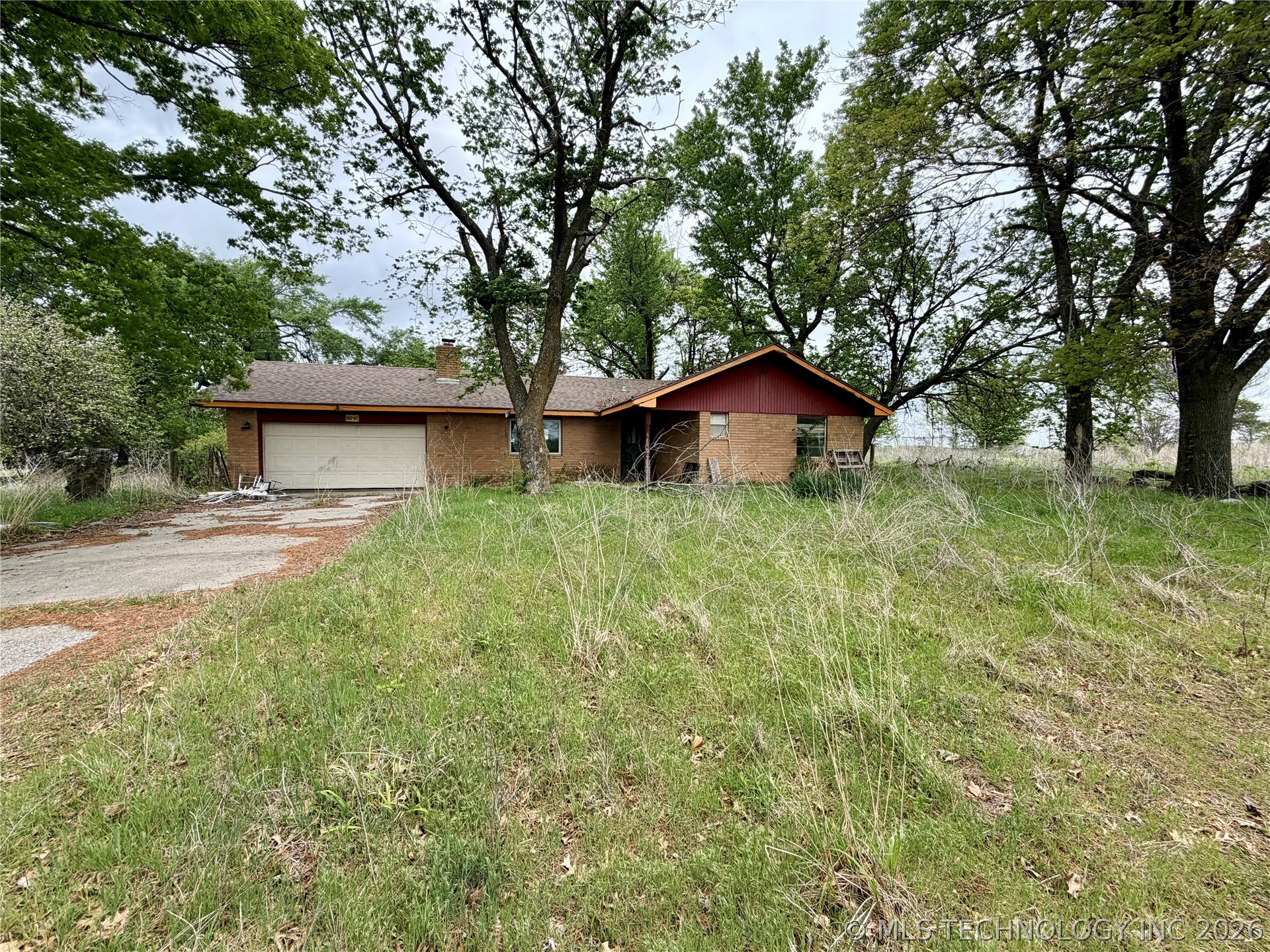 1214 Vinson Allen OK 74825