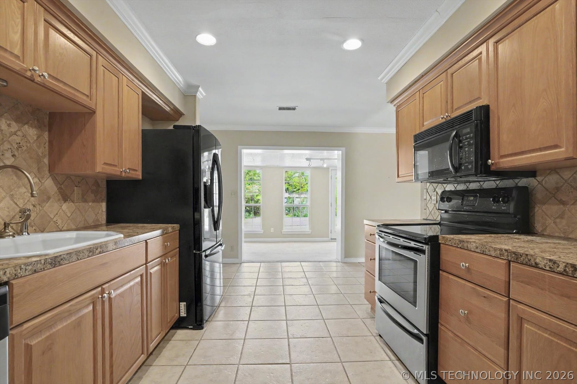 3831 E 55th Street Tulsa OK 74135