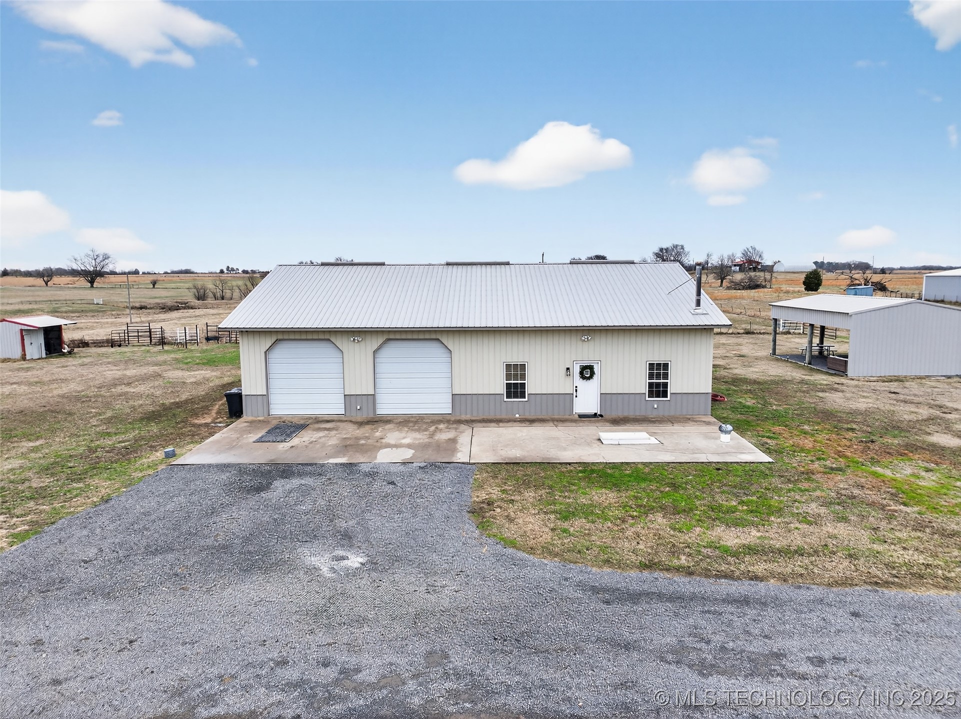 29719 E 770 Road Wagoner OK 74467