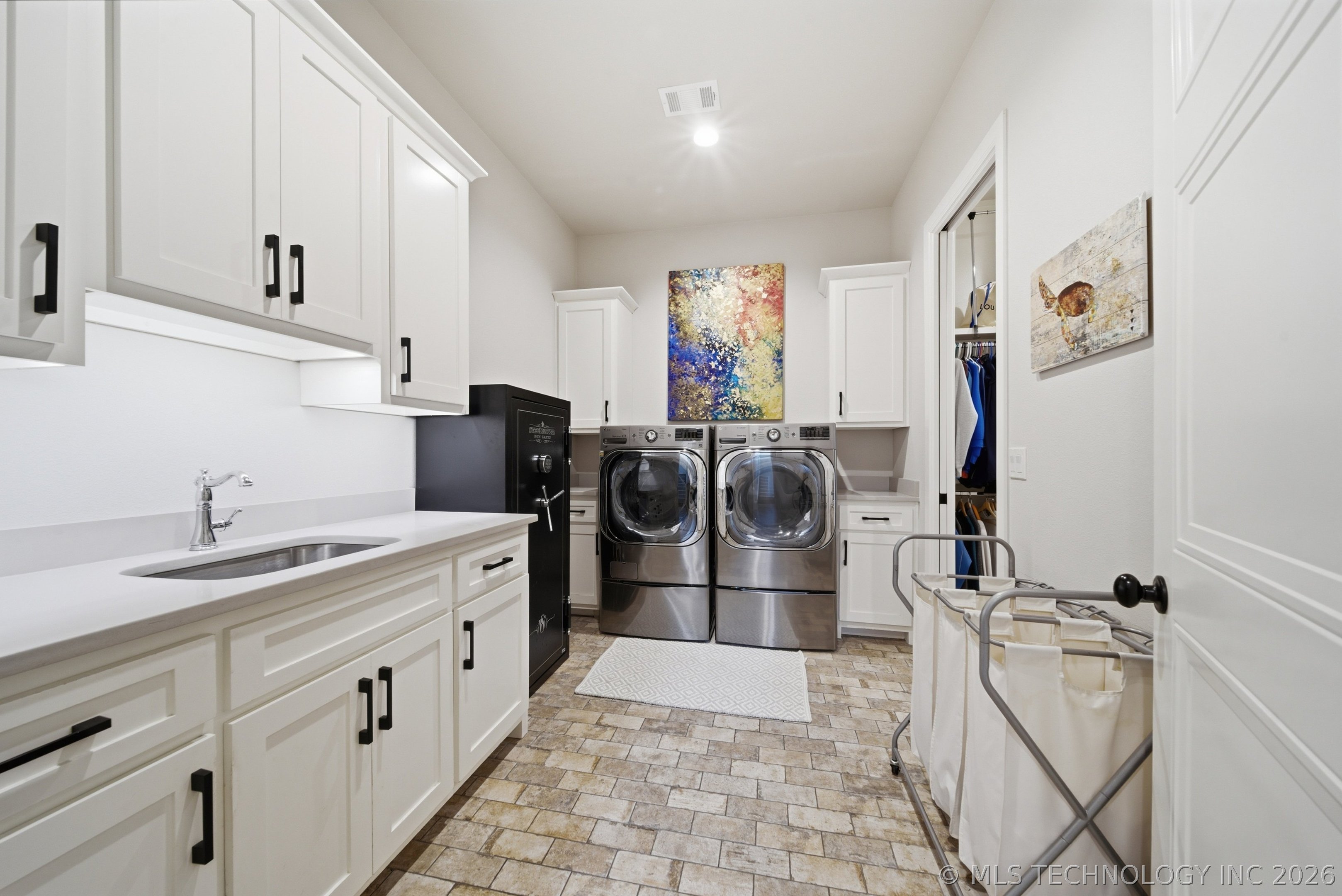 1335 E 36th Place S Tulsa OK 74105