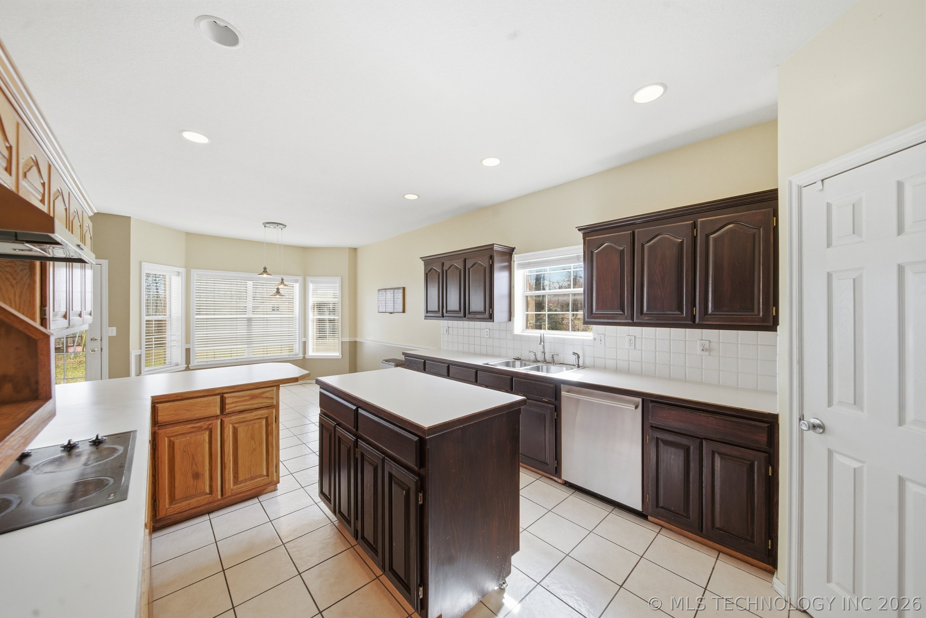 18257 S 132nd East Avenue Bixby OK 74008