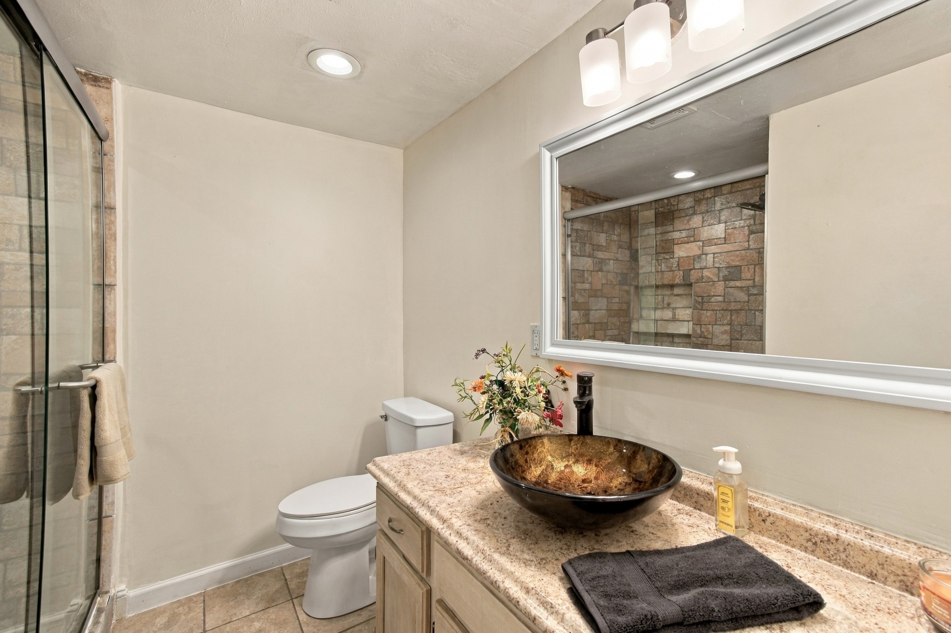 8104 N 122nd Avenue E Owasso OK 74055