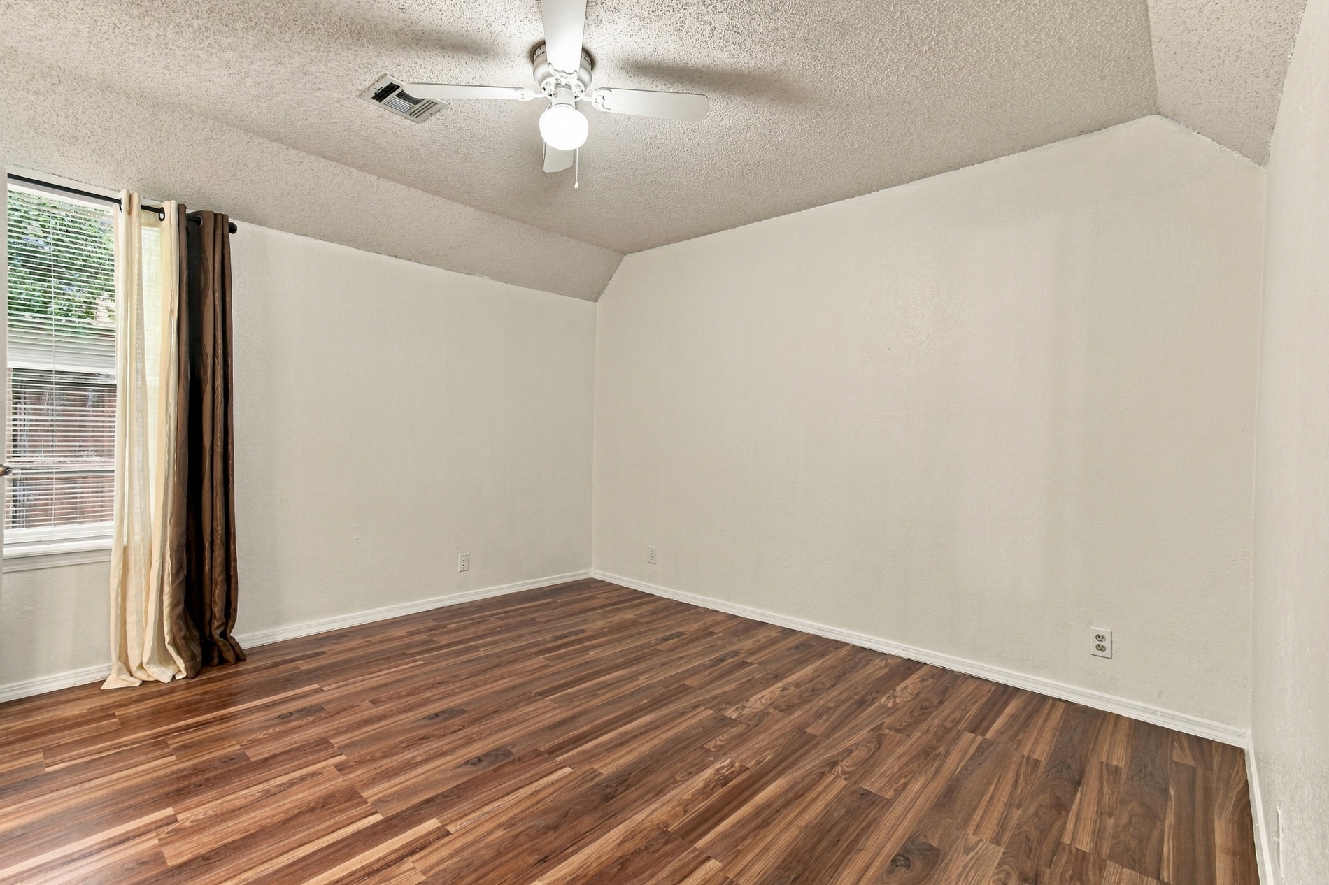 8104 N 122nd Avenue E Owasso OK 74055