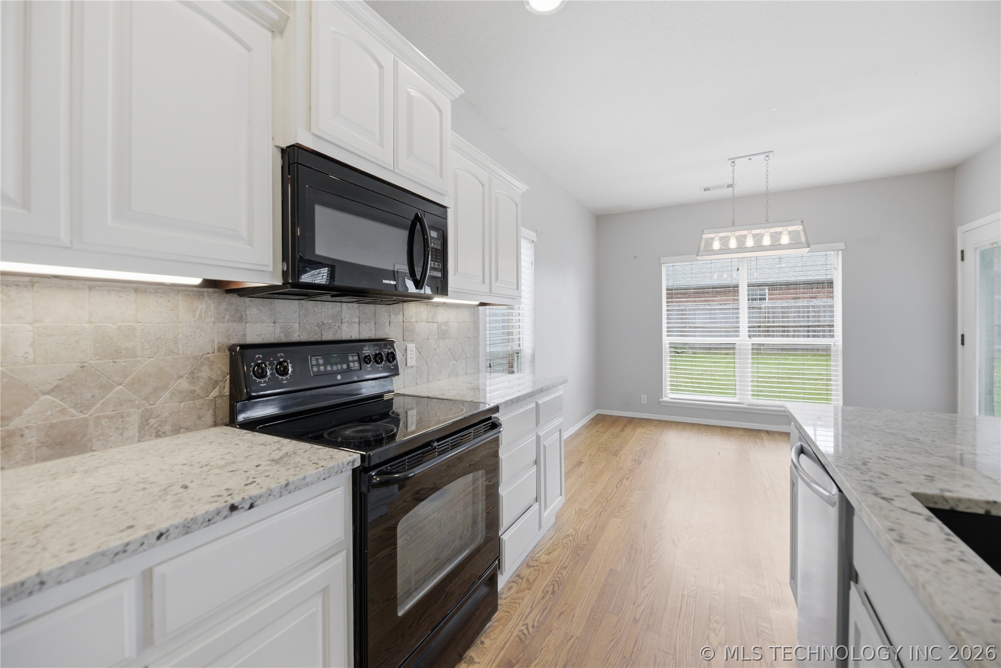 3335 S 204th East Avenue Broken Arrow OK 74014
