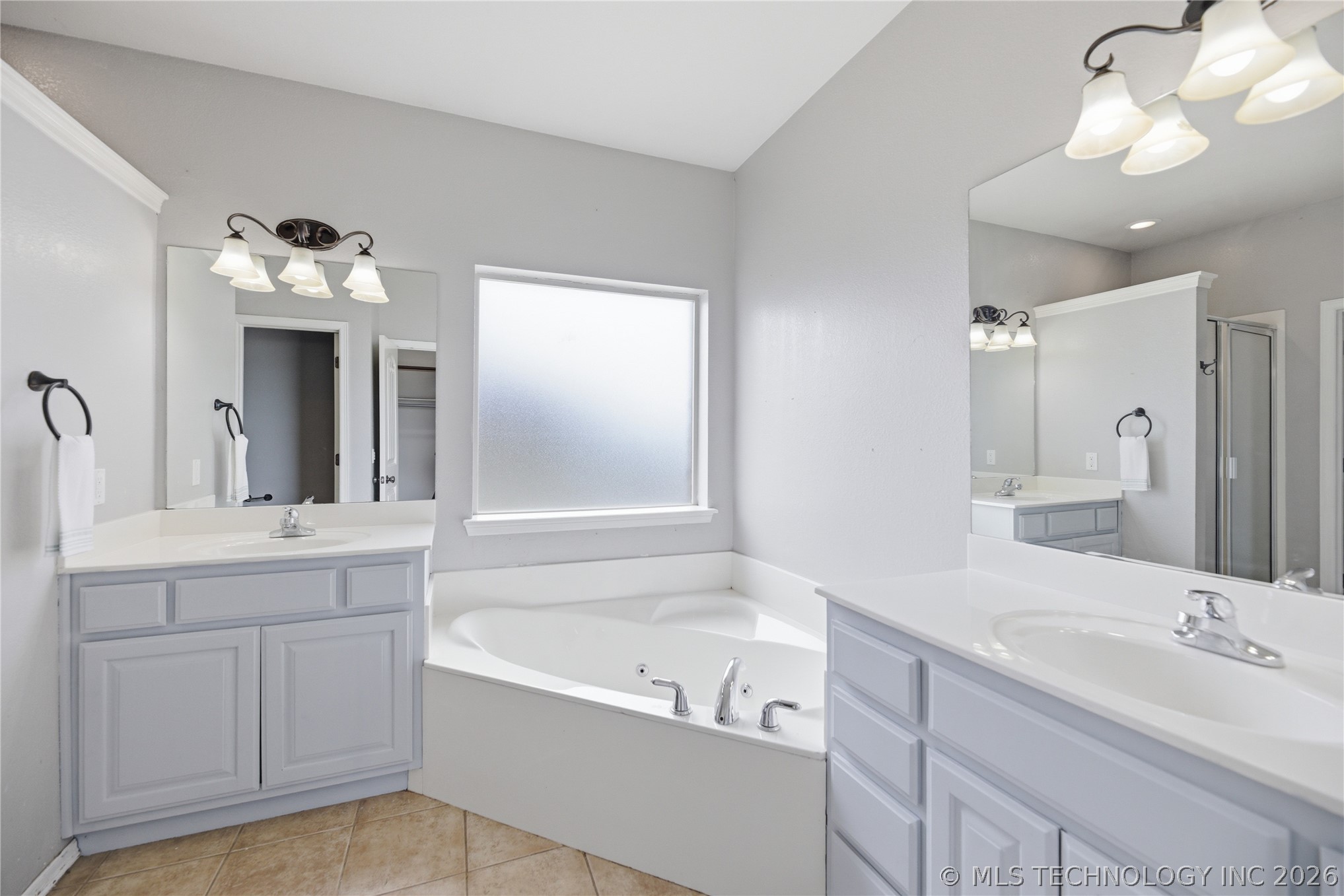 3335 S 204th East Avenue Broken Arrow OK 74014