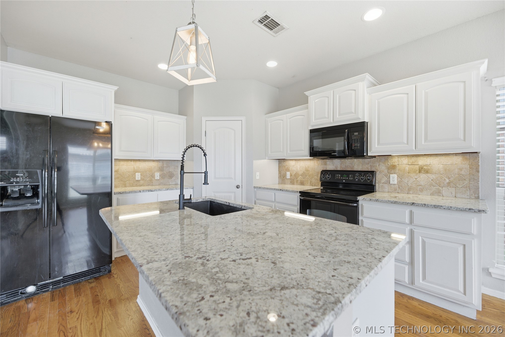 3335 S 204th East Avenue Broken Arrow OK 74014