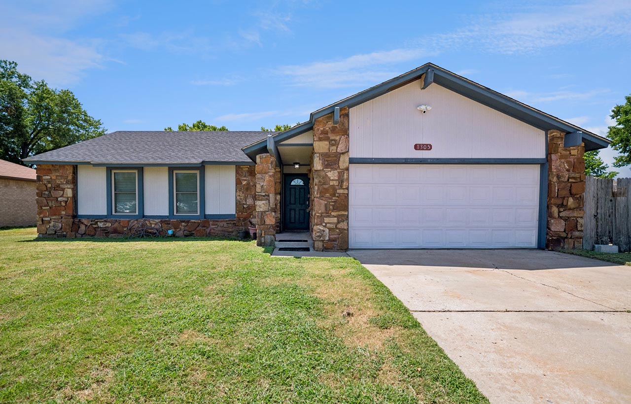 1305 W Waco Street Broken Arrow OK 74011