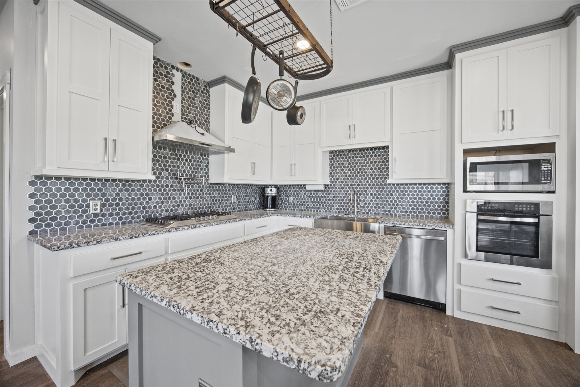 65 Dixie Cove Road Eufaula OK 74432