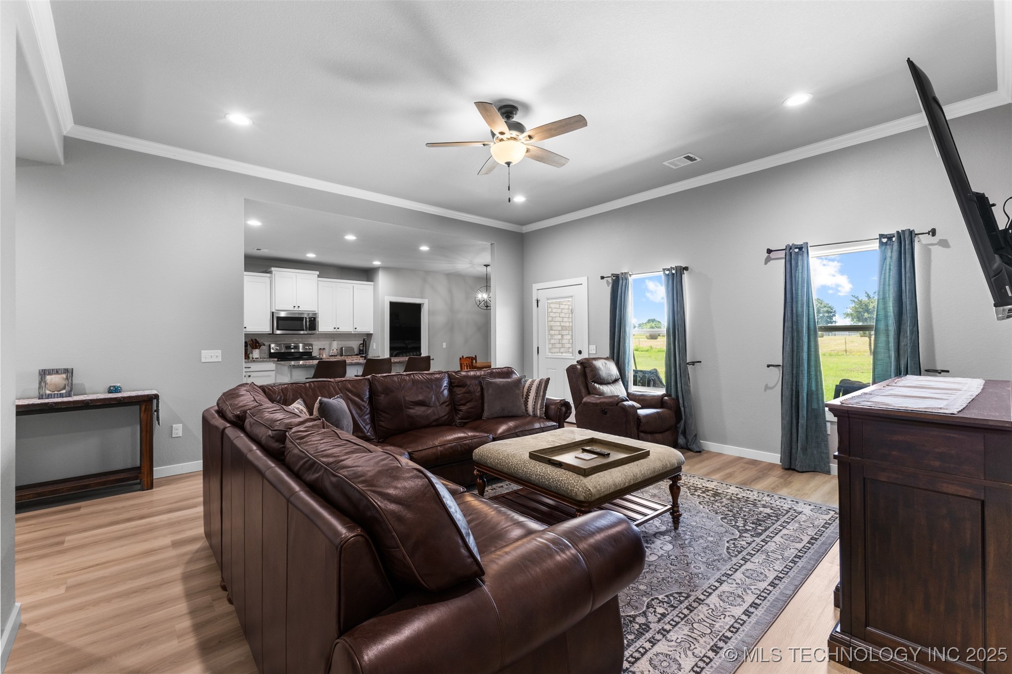 171 Bull Run Calera OK 74730