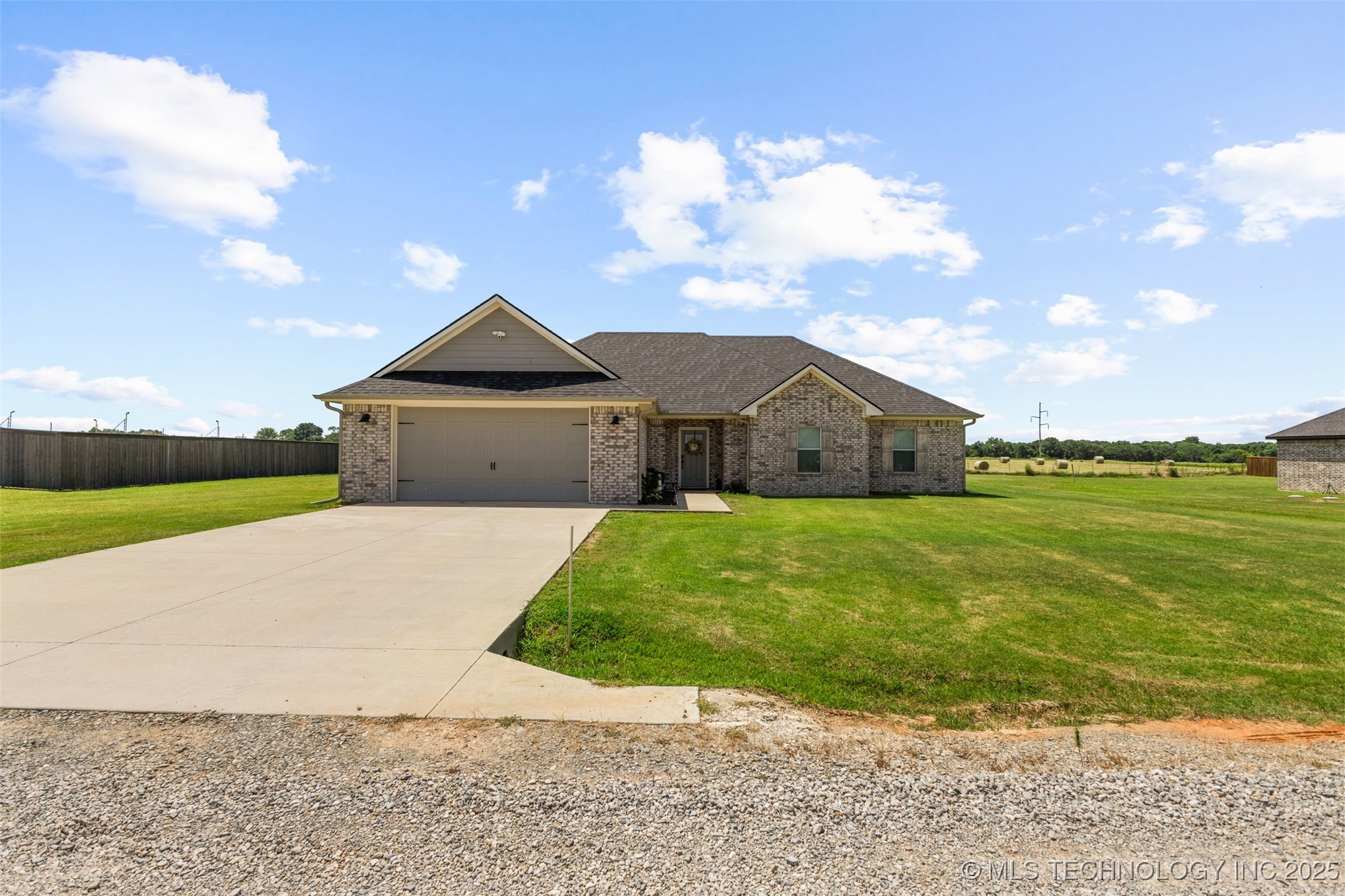 171 Bull Run Calera OK 74730