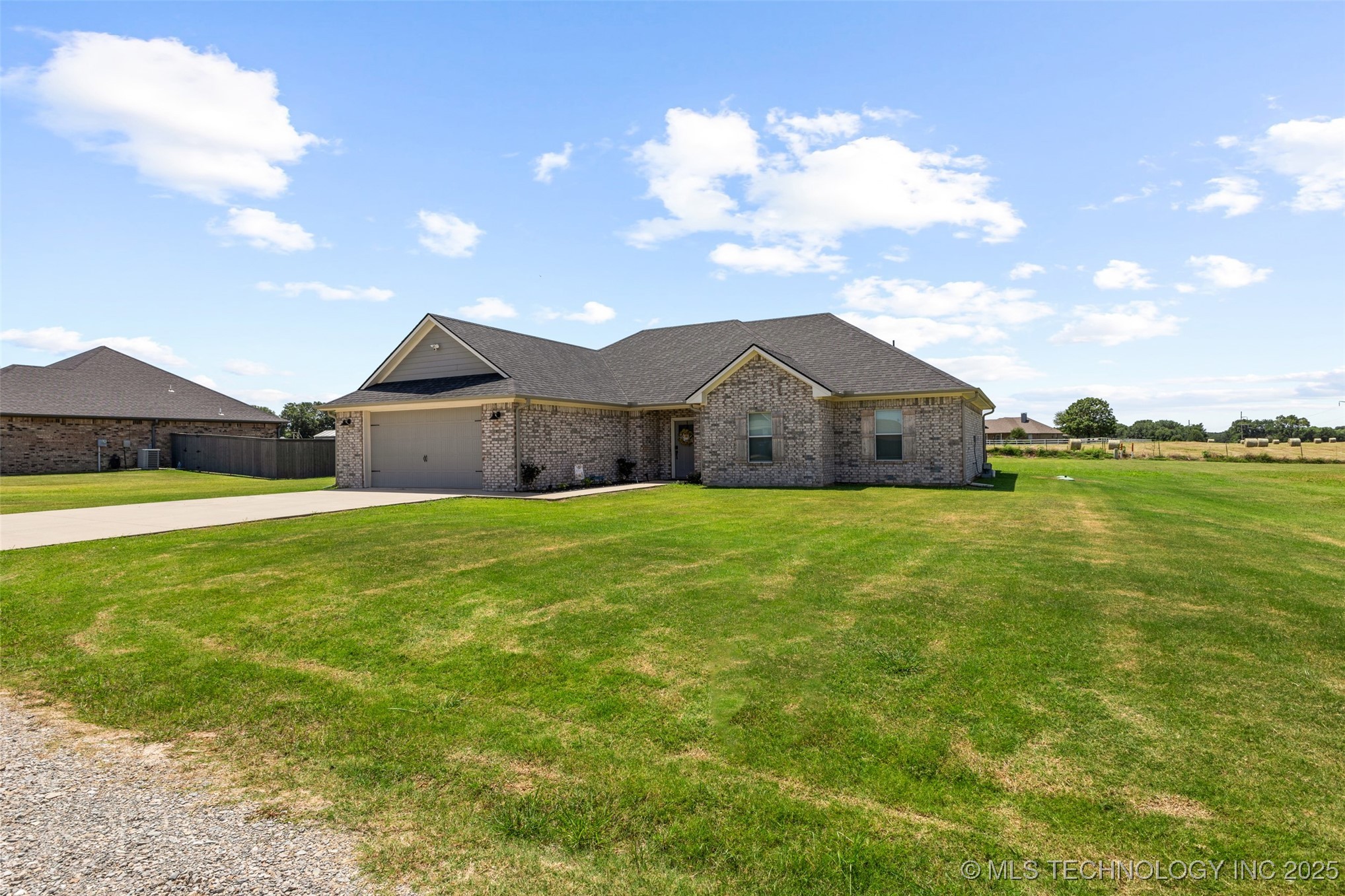 171 Bull Run Calera OK 74730