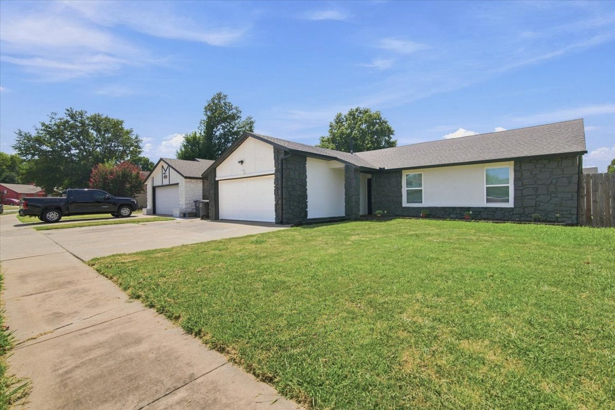 2912 S 123rd East Avenue Tulsa OK 74129