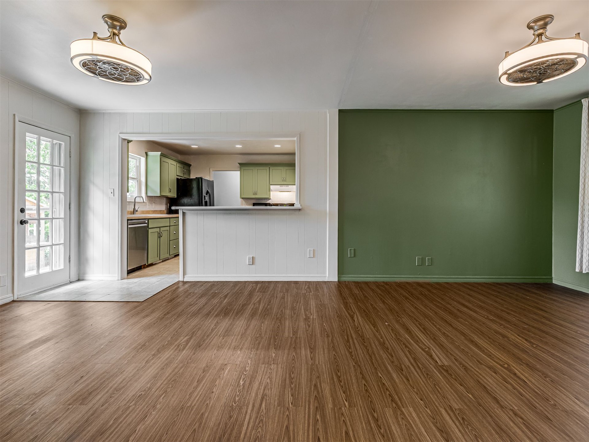 8922 E 49th Place Tulsa OK 74145