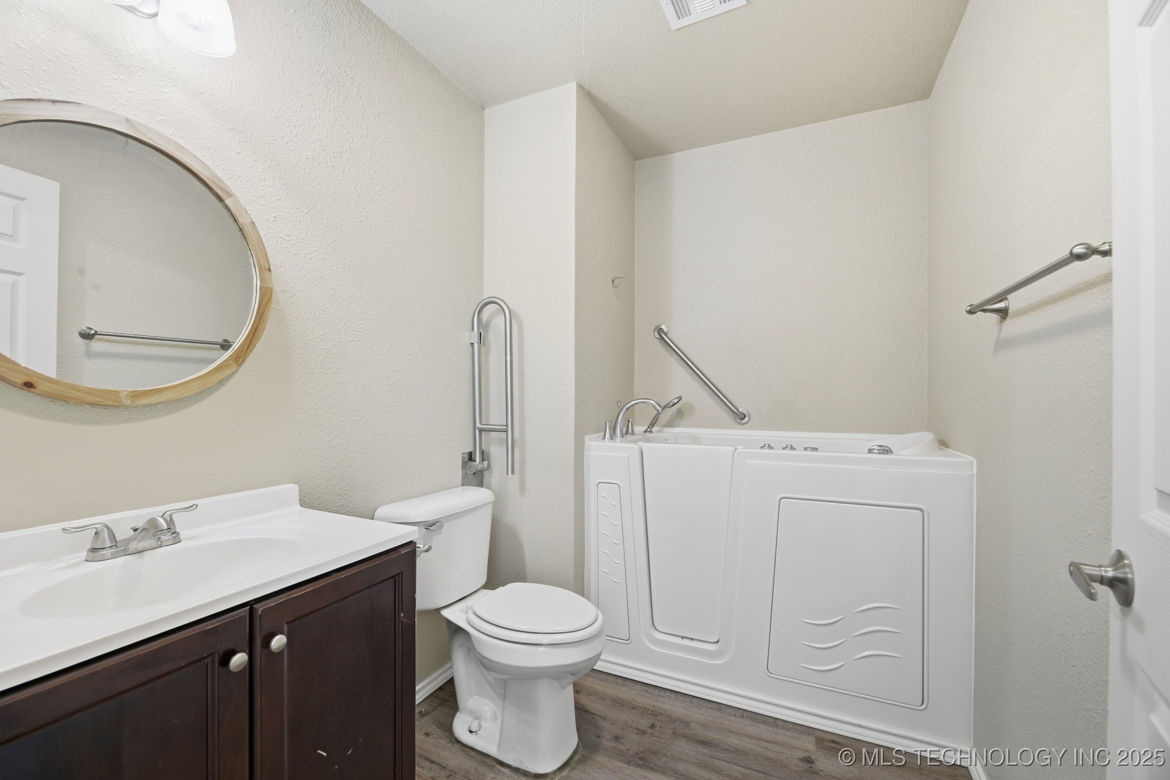 118 W 4th Street Oilton OK 74052
