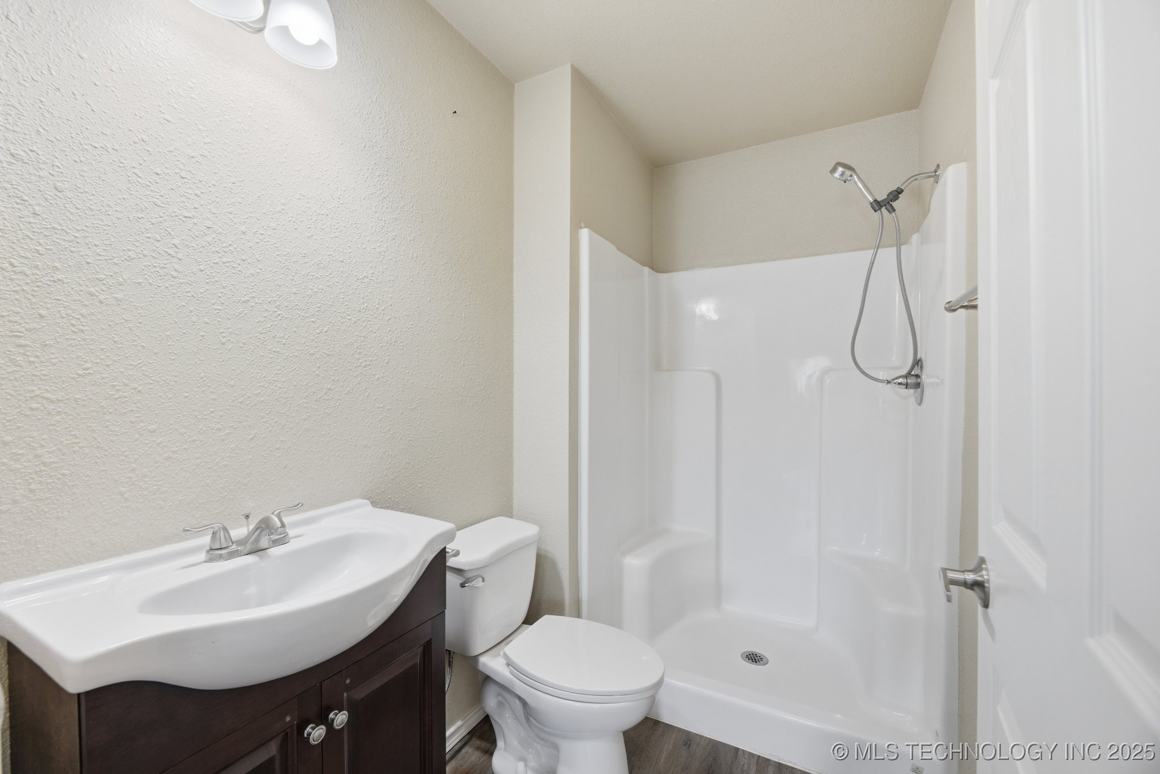 118 W 4th Street Oilton OK 74052