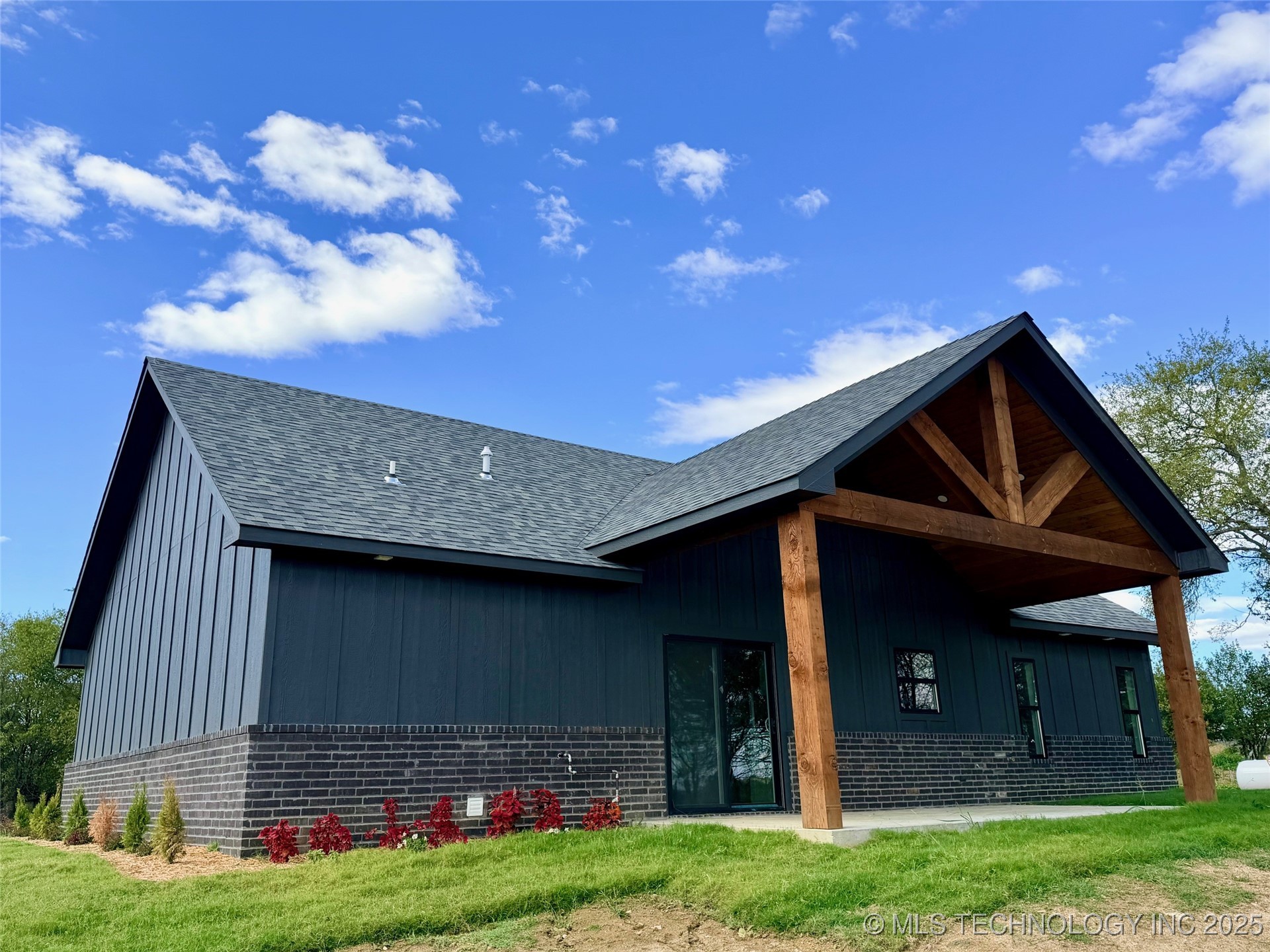 16902 Hackberry Lane Oakland OK 73446