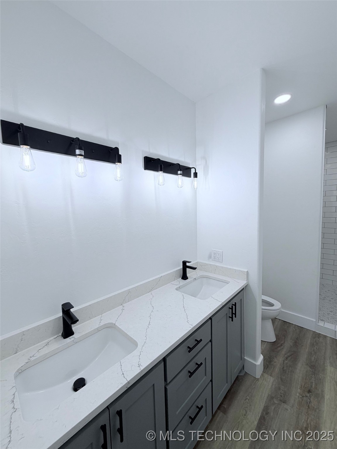 16902 Hackberry Lane Oakland OK 73446