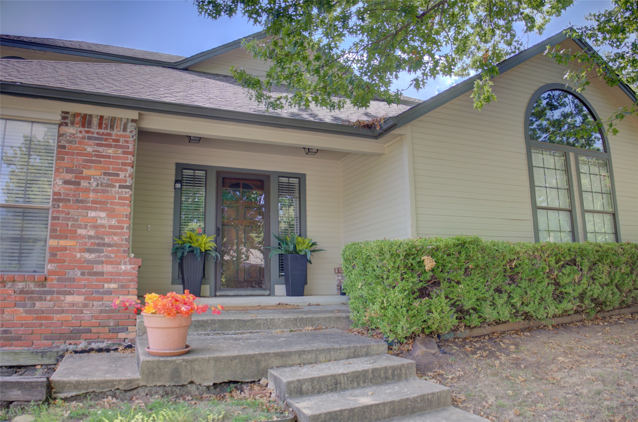 7422 E 65th Place Tulsa OK 74133