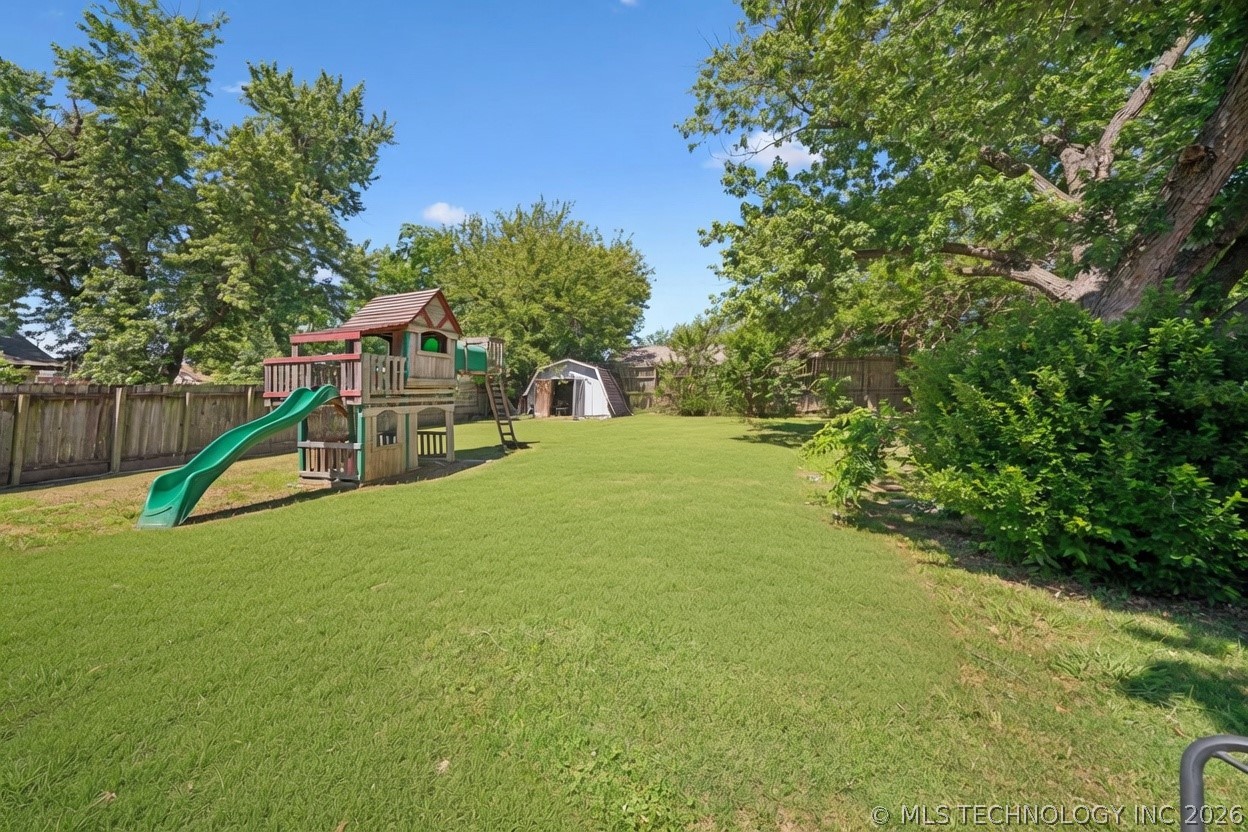 1404 N Dogwood Street Owasso OK 74055