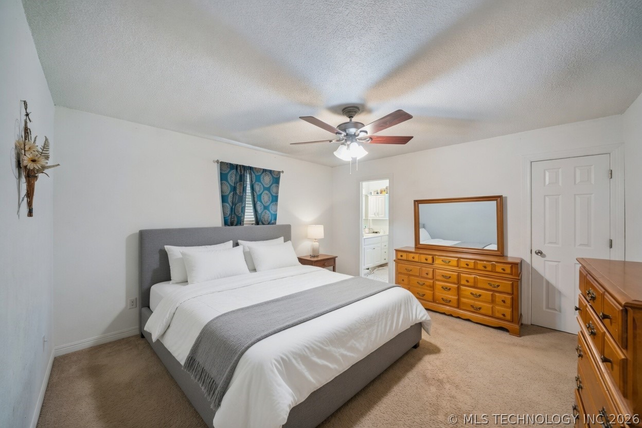 1404 N Dogwood Street Owasso OK 74055