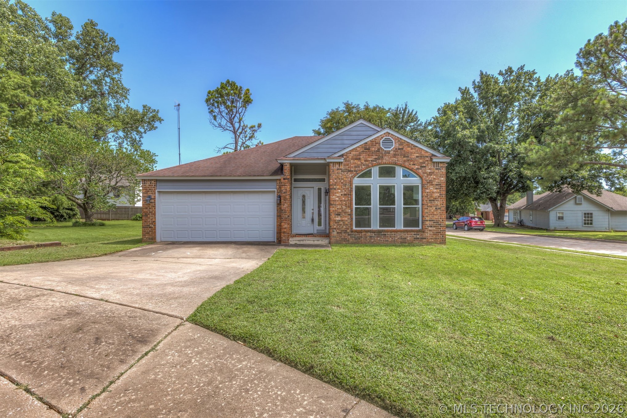 1302 W 112th Place Jenks OK 74037