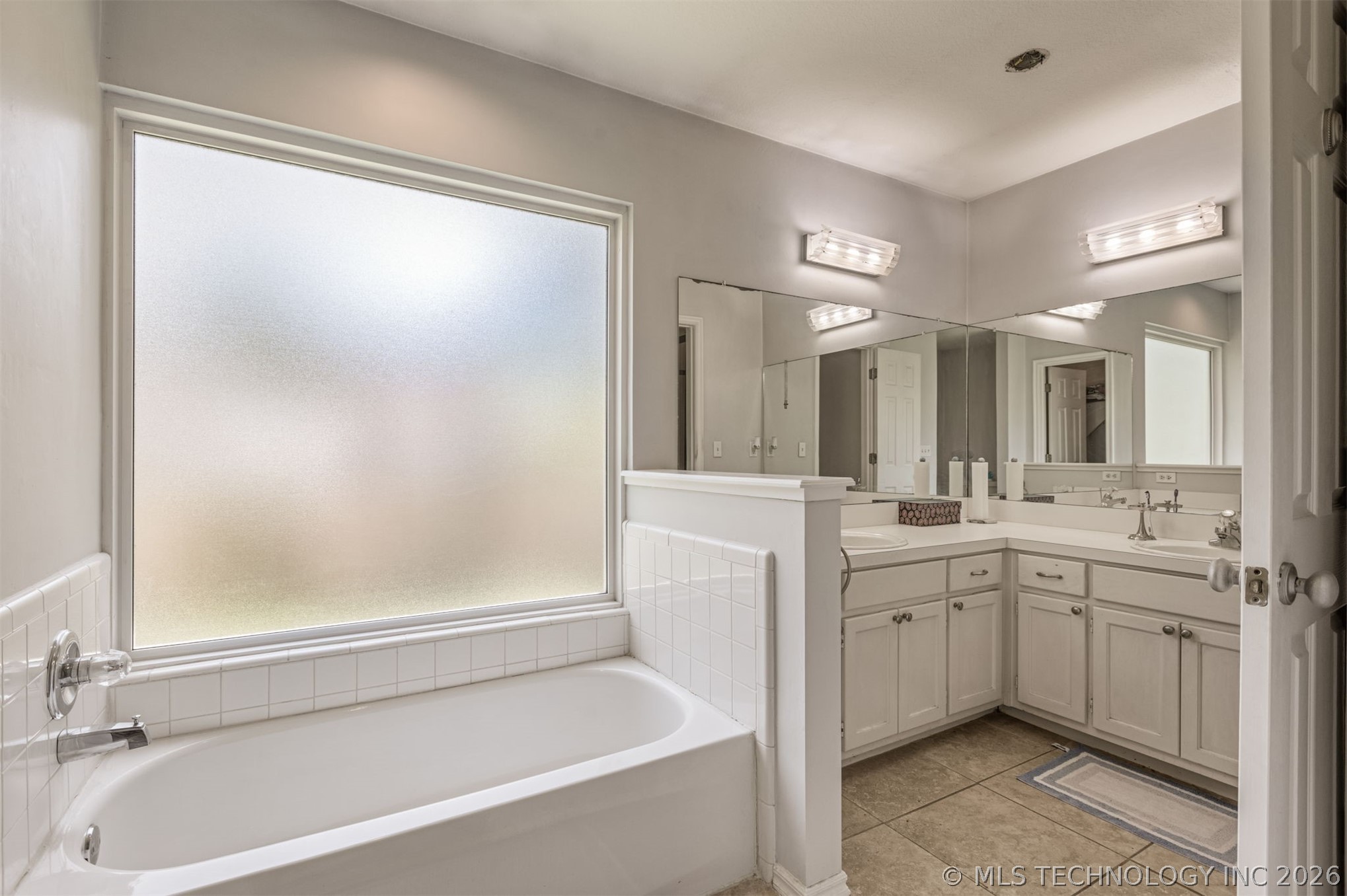 1302 W 112th Place Jenks OK 74037