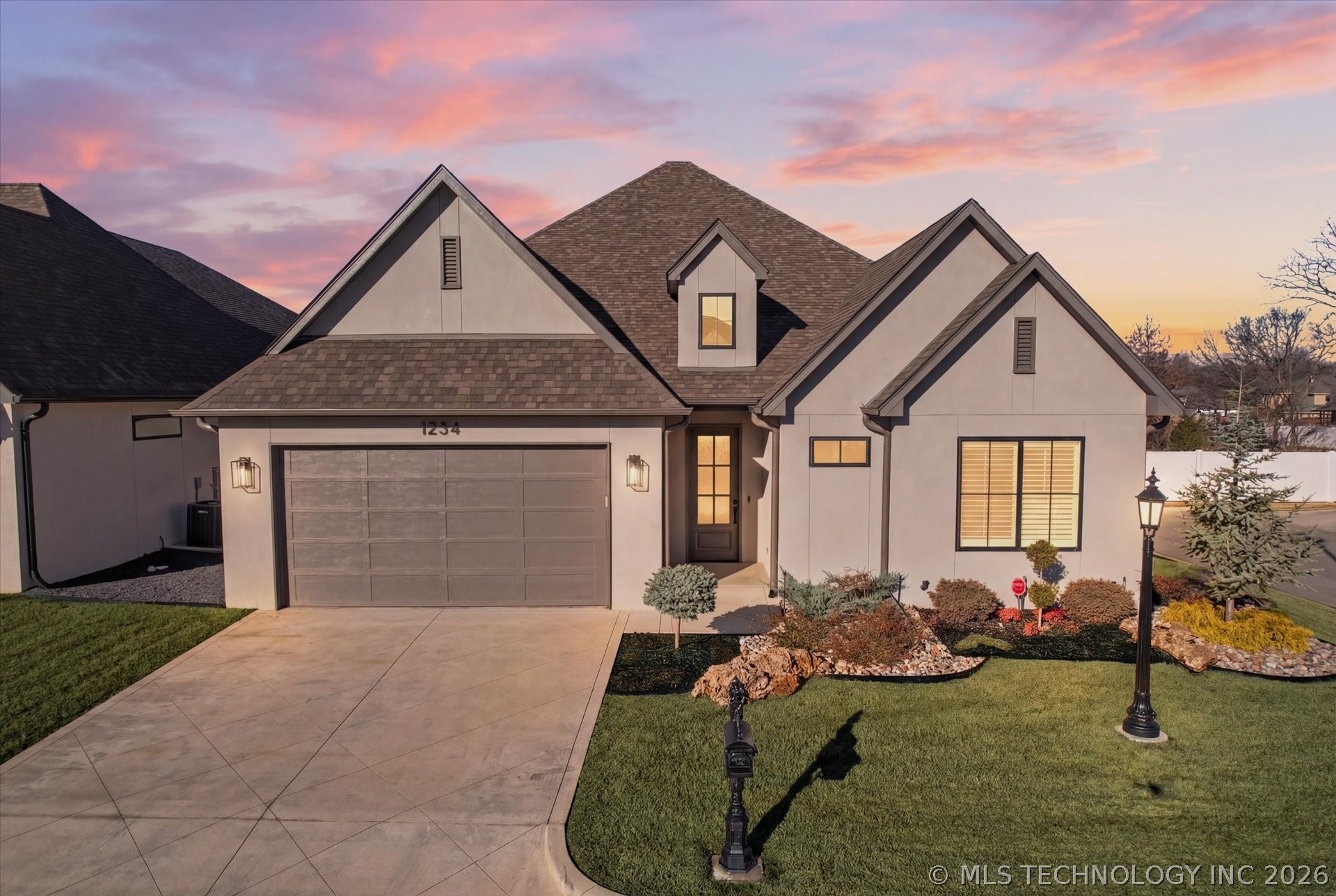 1234 N 71st Place Broken Arrow OK 74014