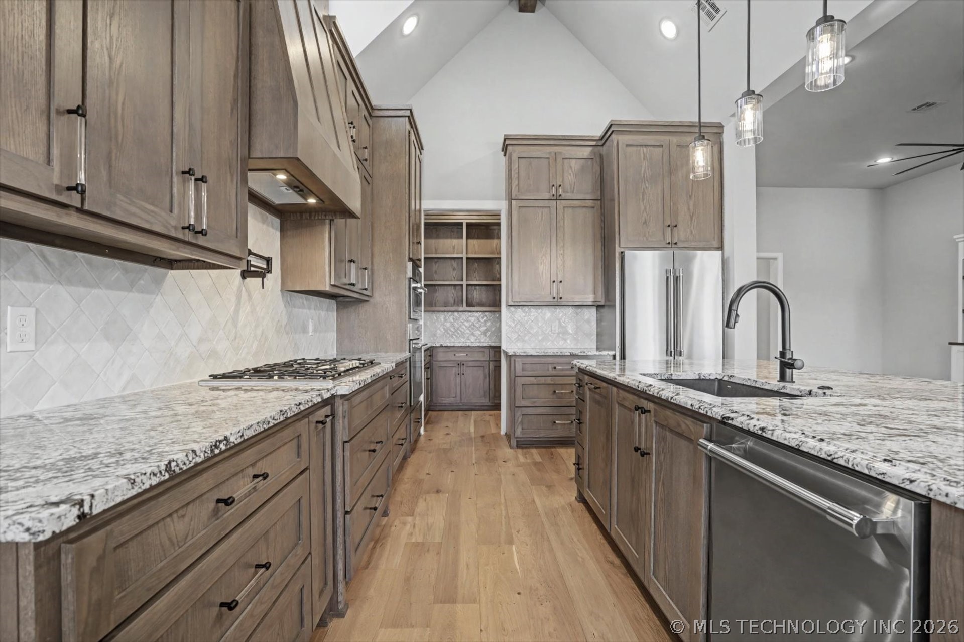 1234 N 71st Place Broken Arrow OK 74014
