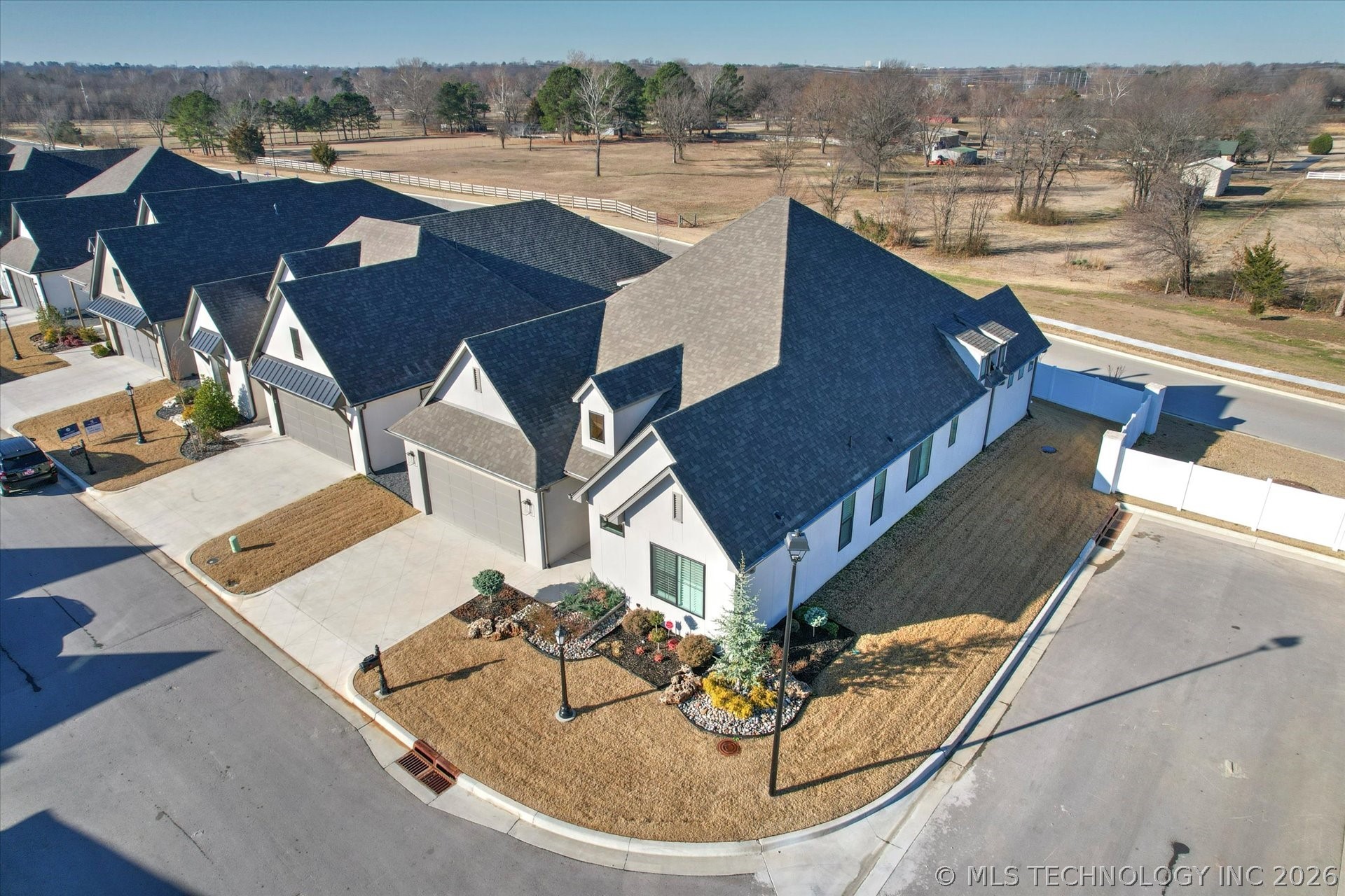1234 N 71st Place Broken Arrow OK 74014
