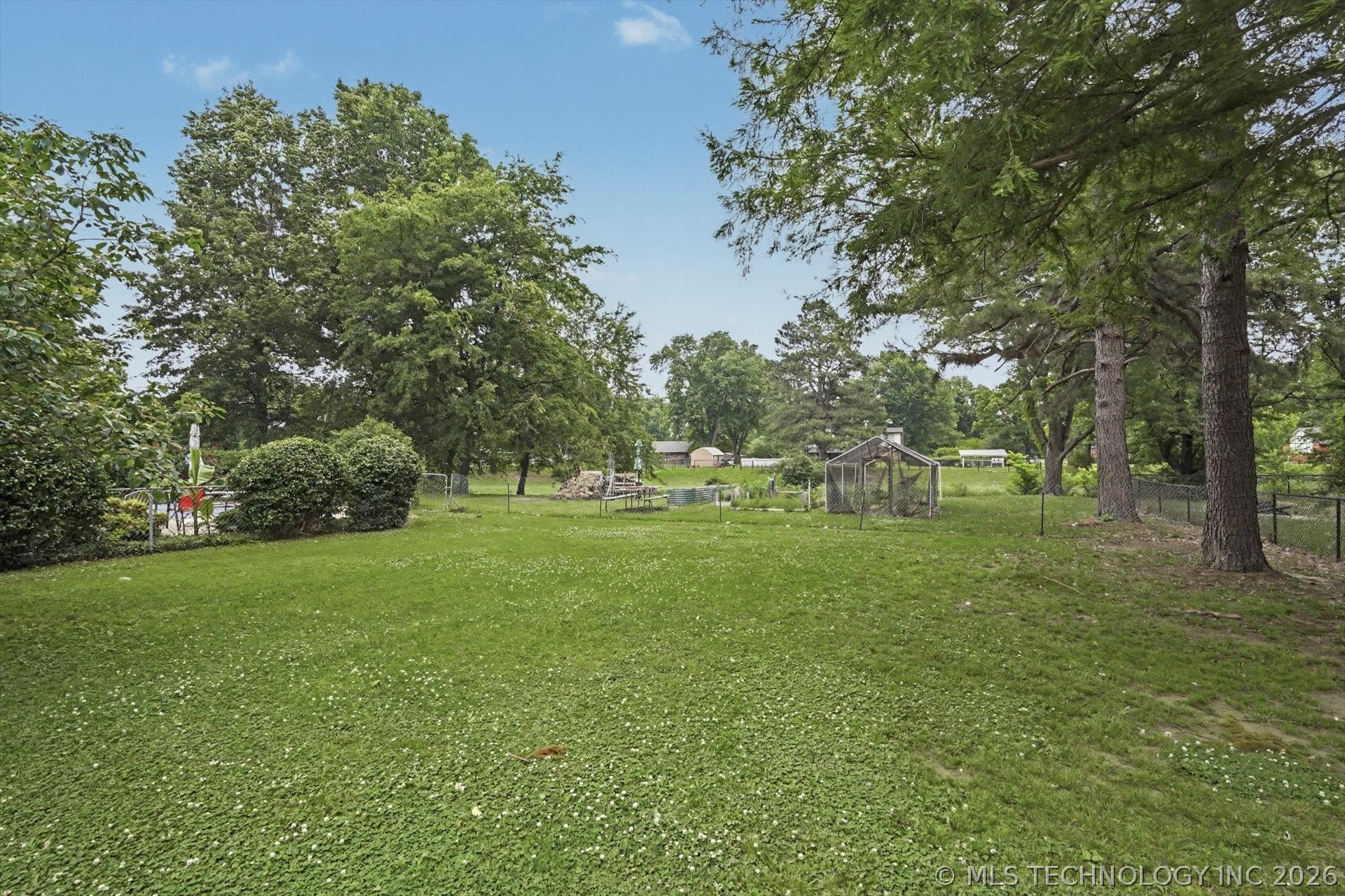 7233 S Gafford Avenue Broken Arrow OK 74014