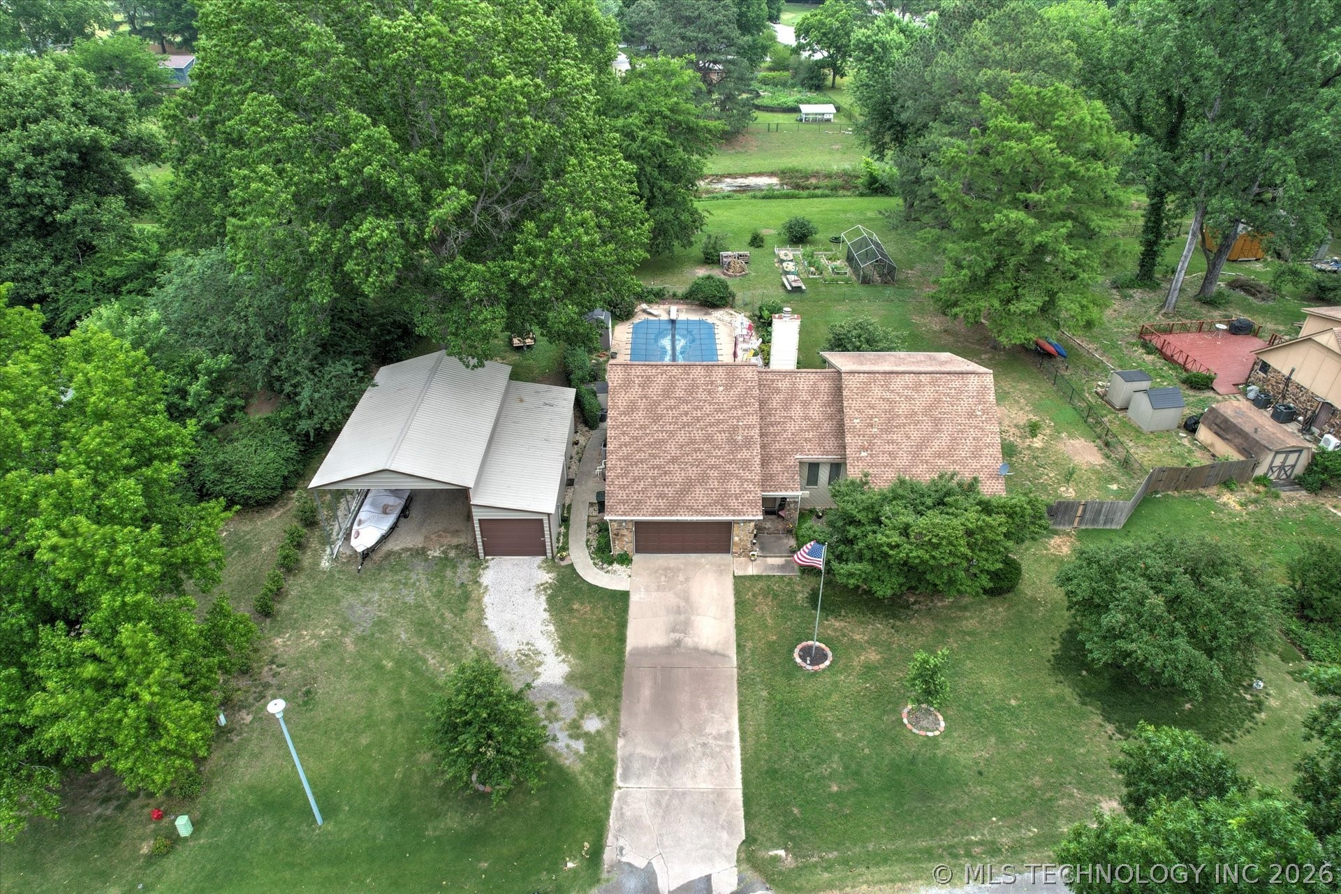 7233 S Gafford Avenue Broken Arrow OK 74014