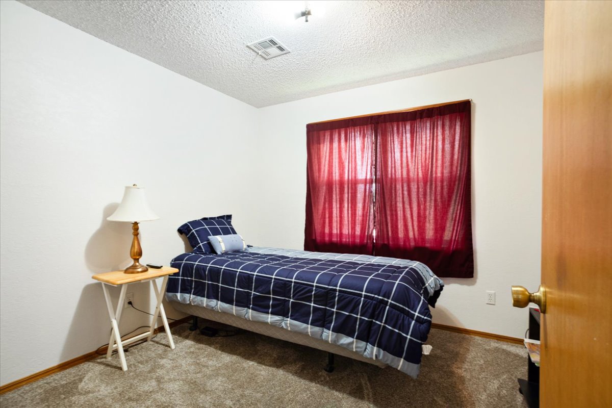 206 N 5th Street Milburn OK 73450