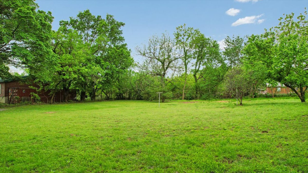 206 N 5th Street Milburn OK 73450