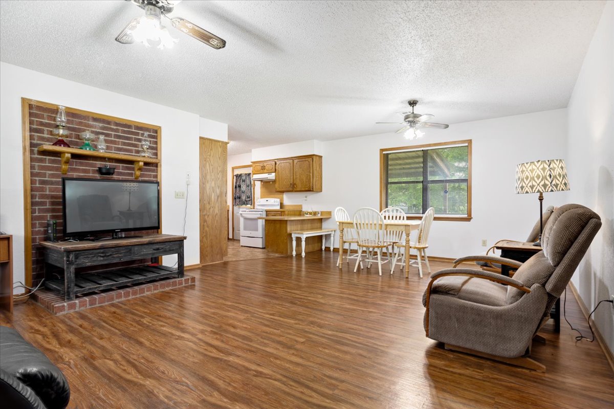 206 N 5th Street Milburn OK 73450