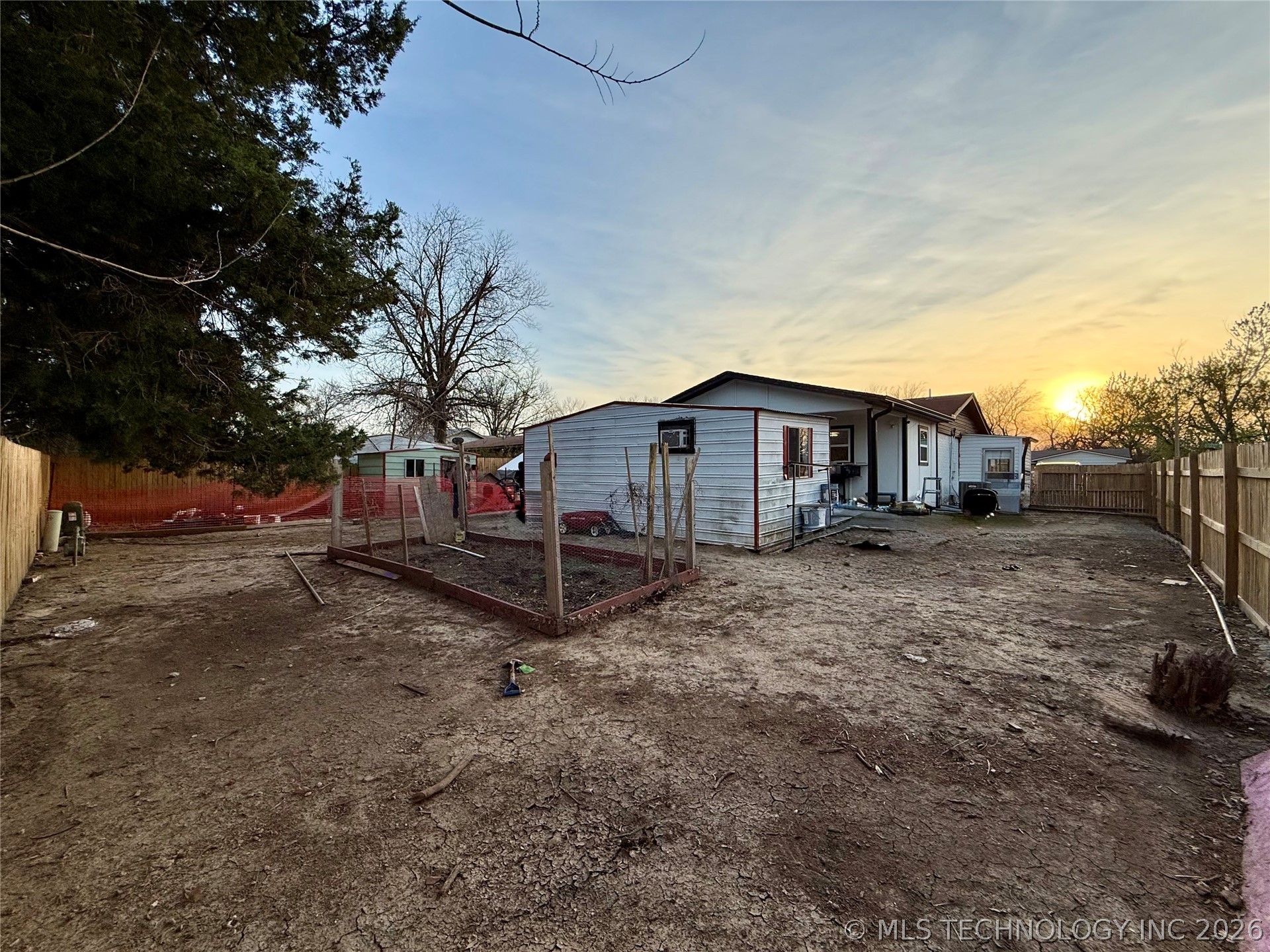 2405 S 123rd Eastavenue Tulsa OK 74129