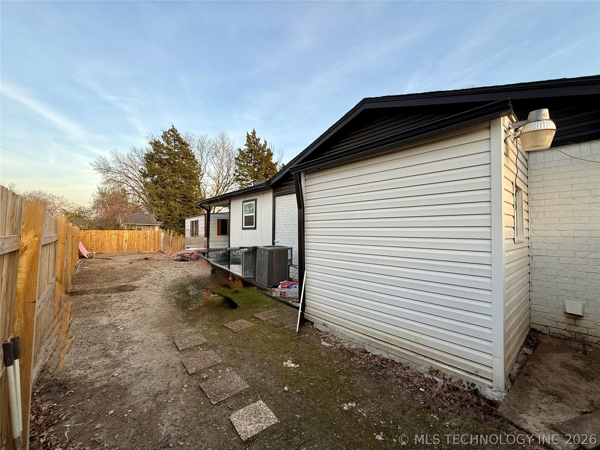 2405 S 123rd Eastavenue Tulsa OK 74129